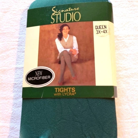 Signature Studio Microfiber Dark Green Sz. 3X-4X Tights with Lycra - Picture 1 of 3